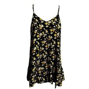 Wet Seal Floral Tank Top Size Small‎